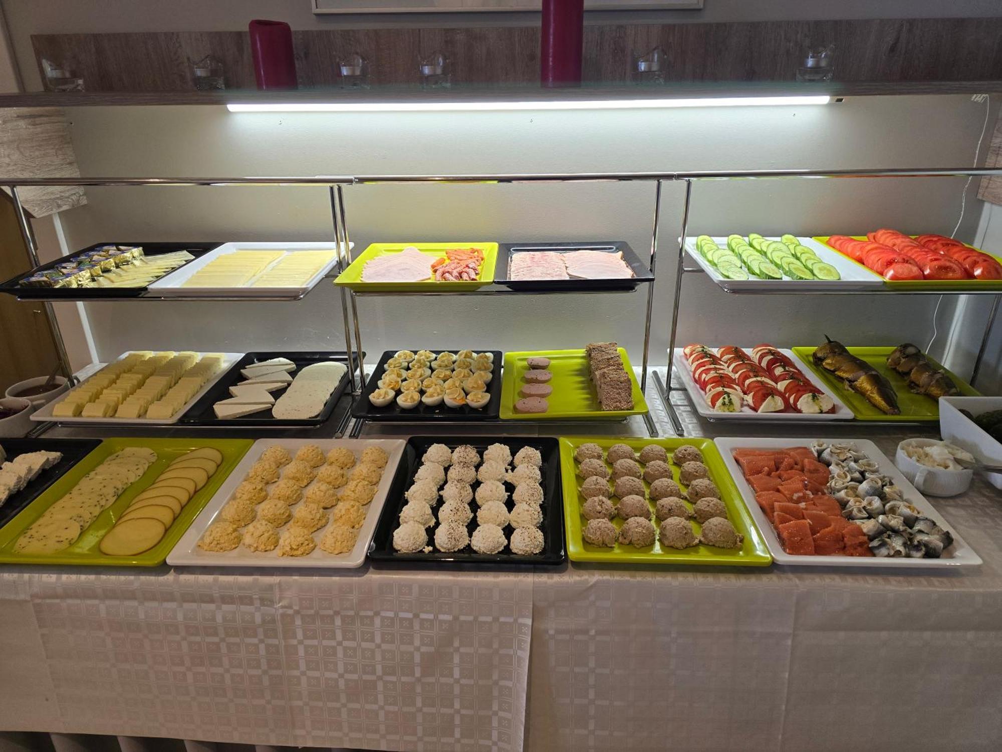 Pensjonat Edana أوسترونيه مورسكية المظهر الخارجي الصورة